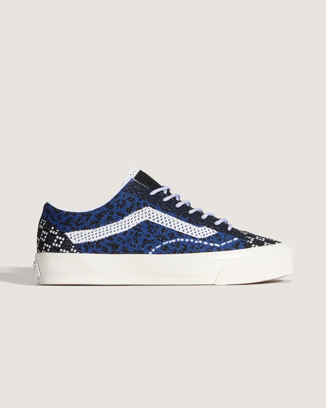 Vans Premium Old Skool Shoe in Cheetah Navy Blue