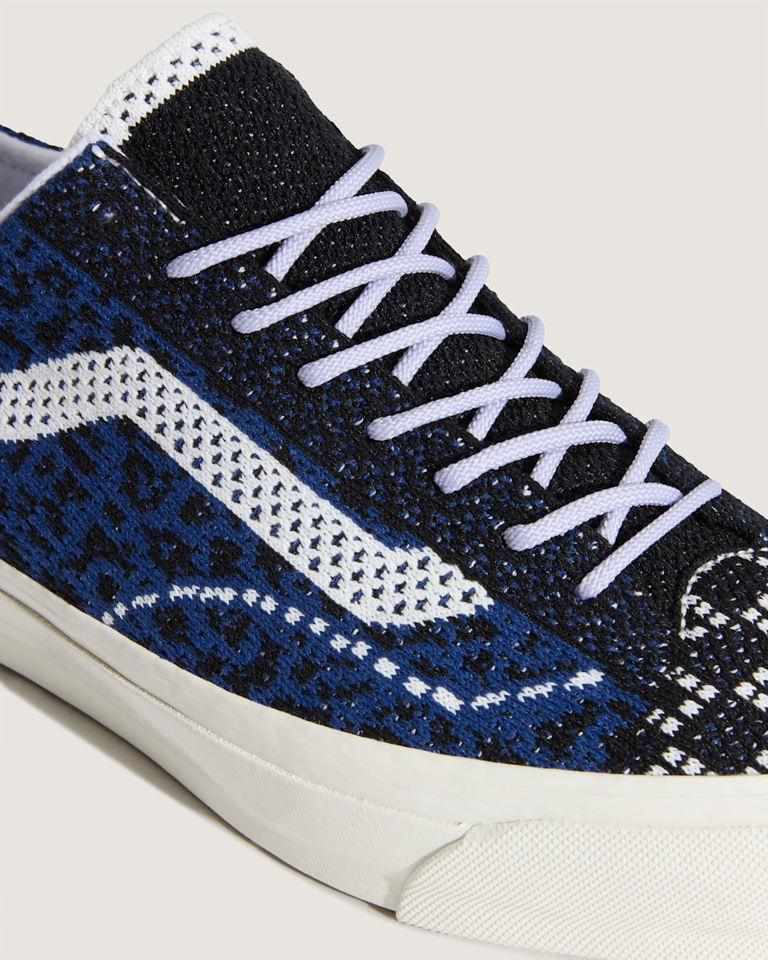 Vans Premium Old Skool Shoe in Cheetah Navy Blue