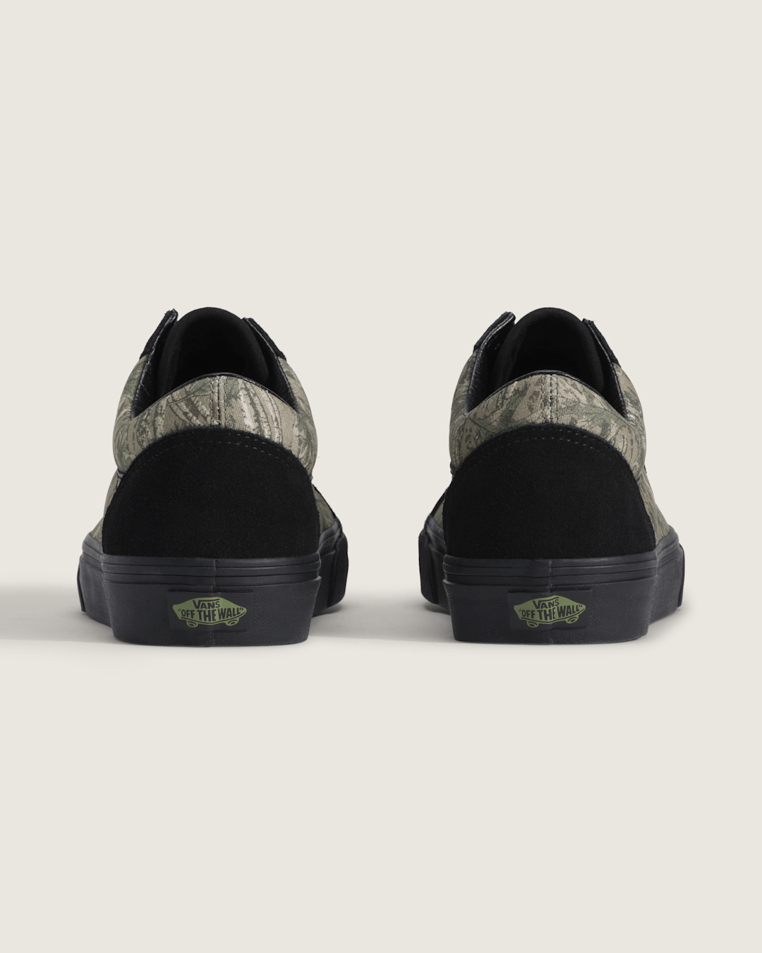 Vans Old Skool Shoe in Camo Black