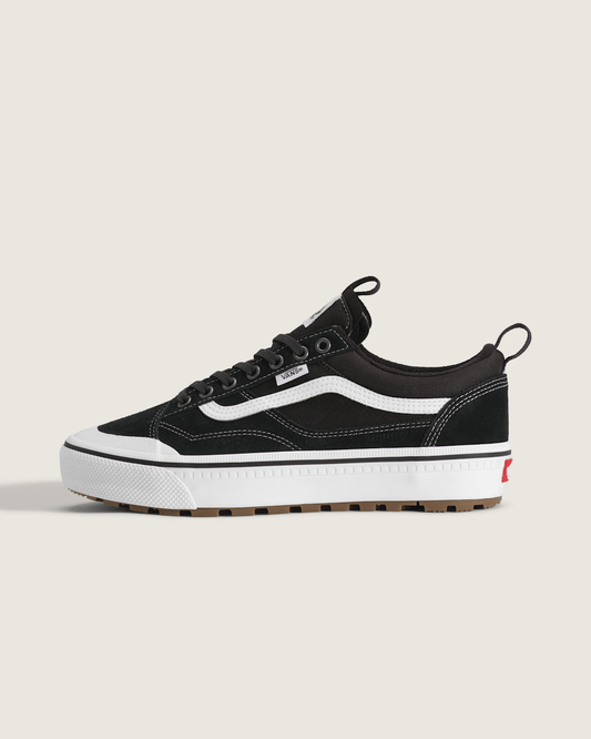 Vans Old Skool Waterproof Insulated Shoe in Black / White