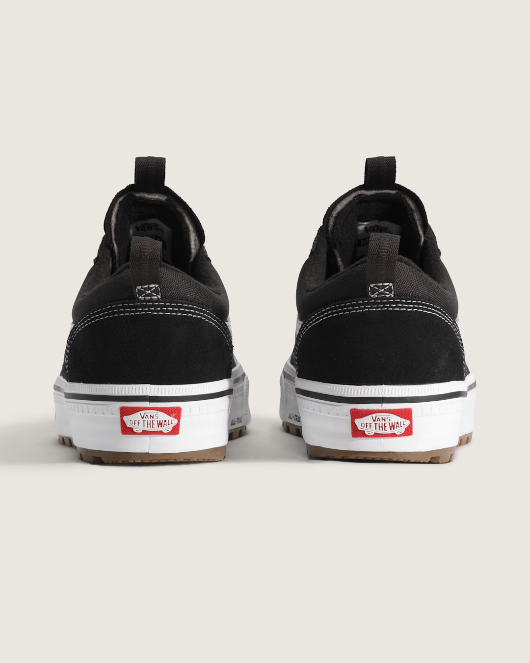 Vans Old Skool Waterproof Insulated Shoe in Black / White