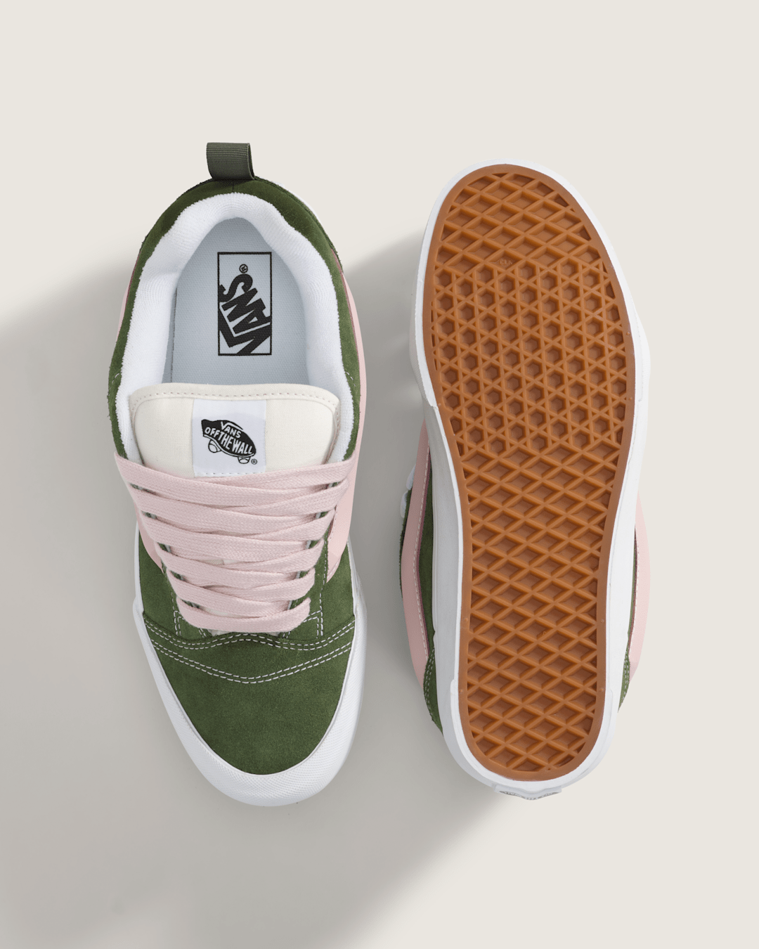 Vans Knu Skool Shoe in Pine Forest Green