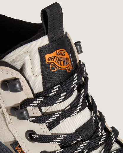 Vans Sk8-Hi Waterproof Insulated Shoe in Oatmeal Beige / Black