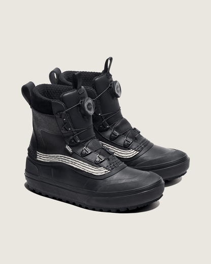 Vans Standard Mid Boa Waterproof Boot in Black