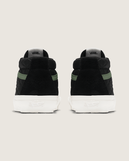 Vans Premium Sk8-Mid Shoe in Black / Green