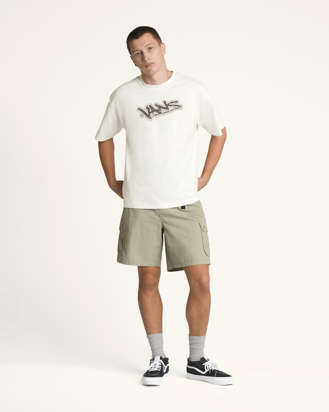 Vans Premium Short Sleeve T-Shirt in Marshmallow White