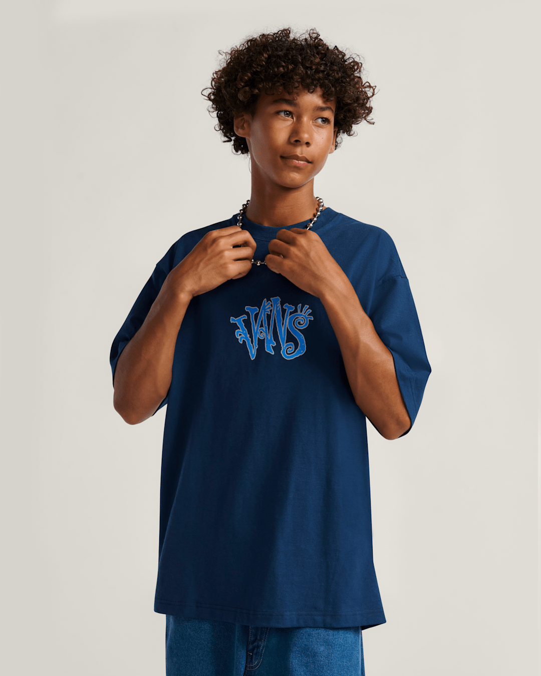 Vans Bromeo T-Shirt in Navy Blue