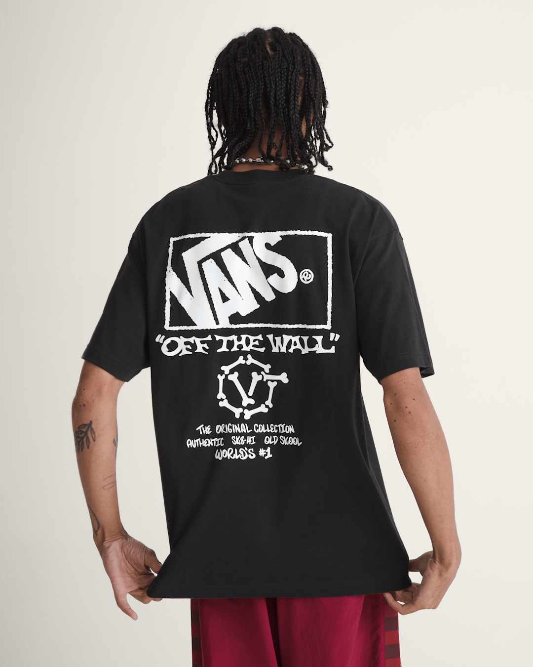 Vans Circle Bones T-Shirt in Black
