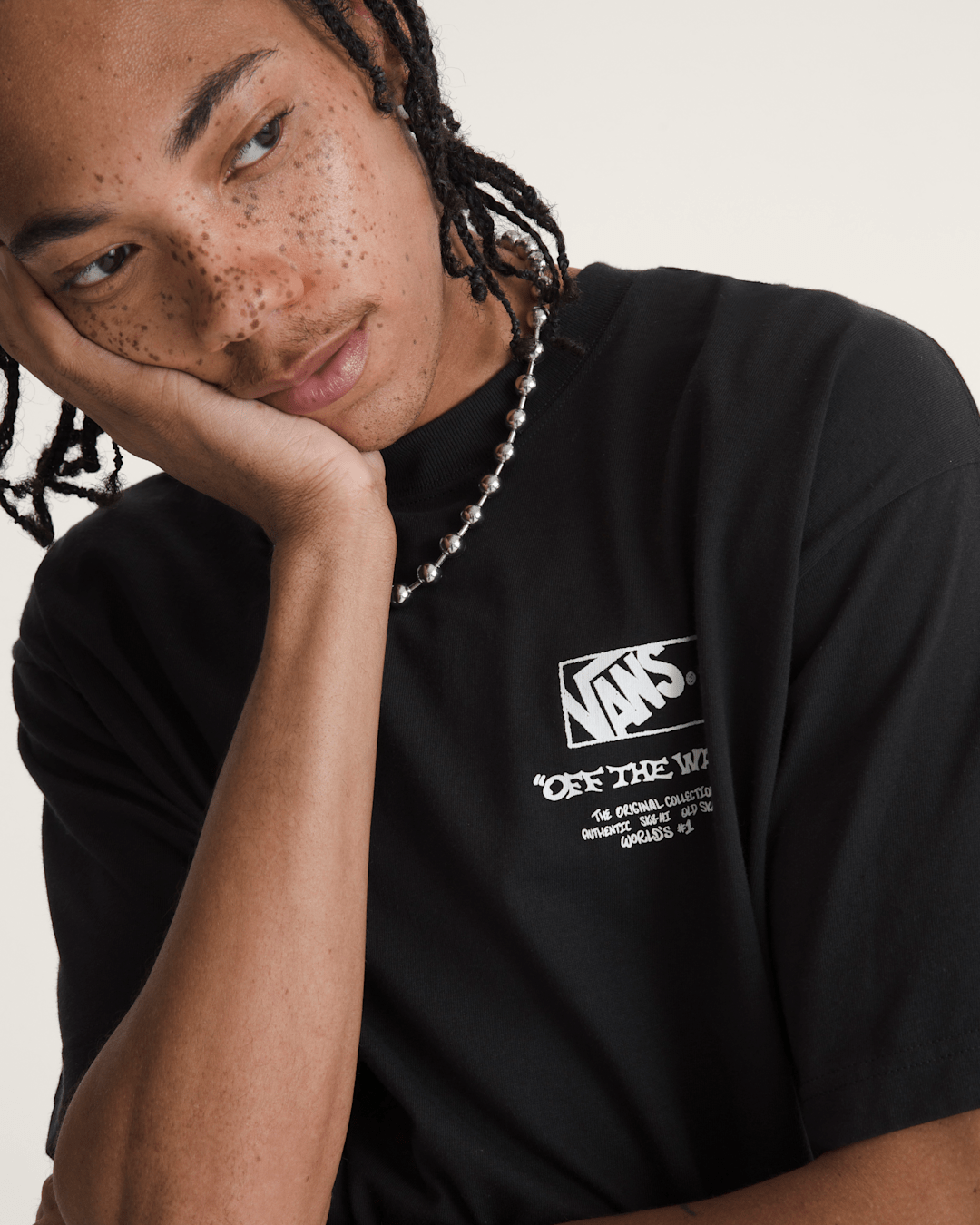Vans Circle Bones T-Shirt in Black