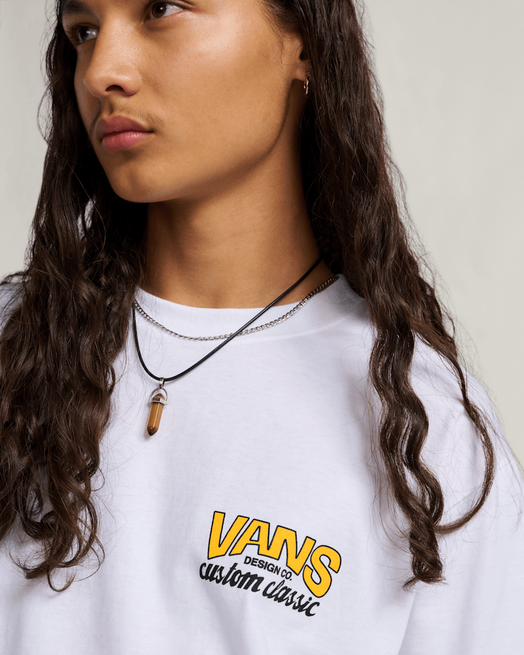 Vans Shop Front T-Shirt in White / Sunny Yellow