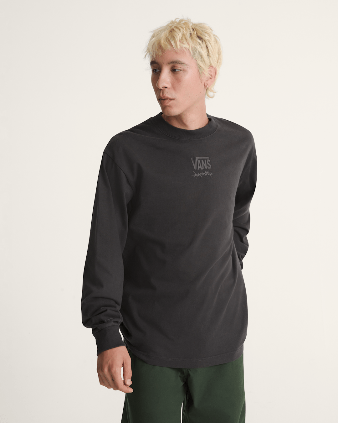 Vans Scorpio Long Sleeve T-Shirt in Black