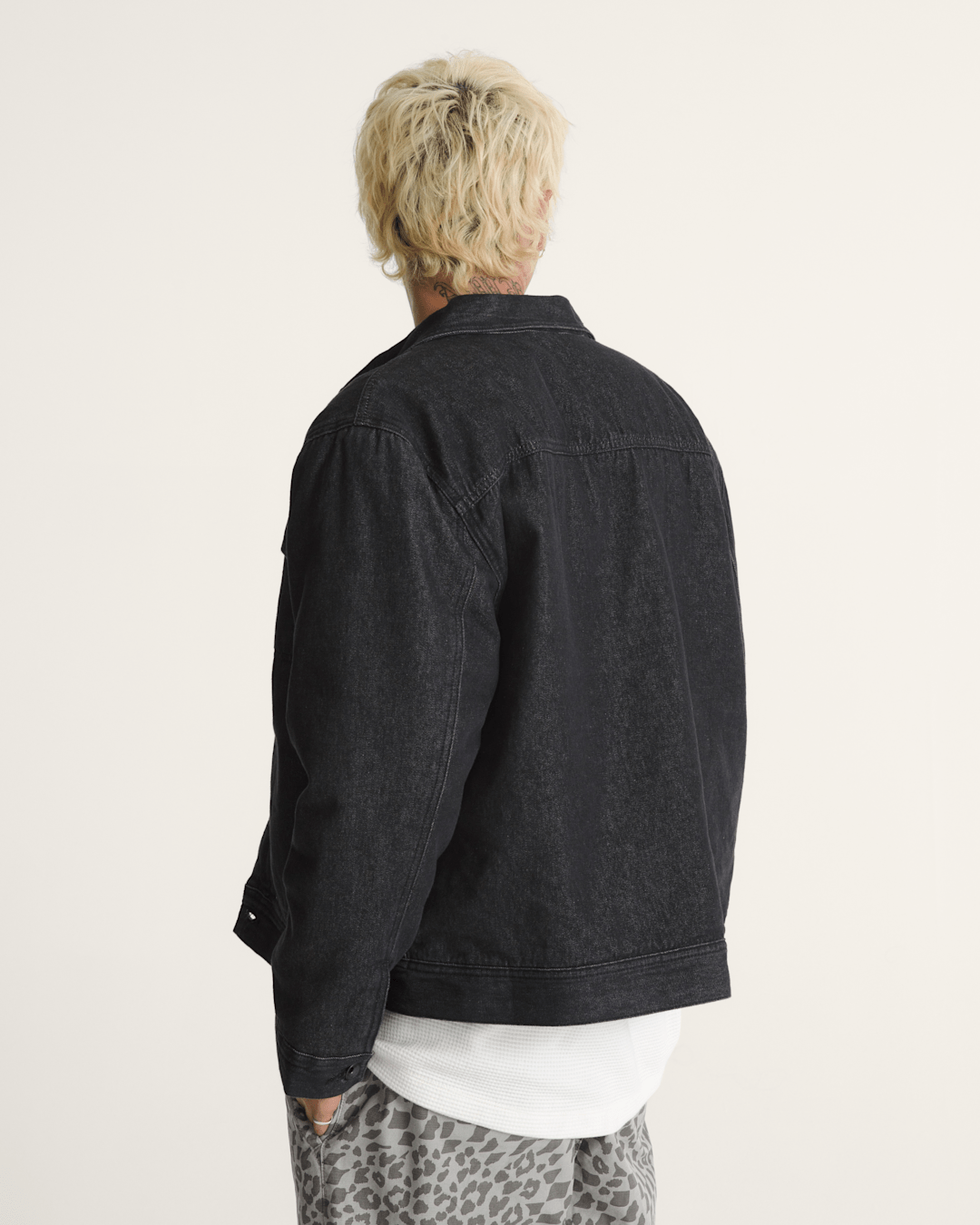 Vans Premium Mcavoy Lined Trucker Jacket in Rinse Black