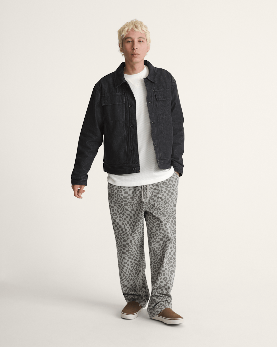 Vans Premium Mcavoy Lined Trucker Jacket in Rinse Black