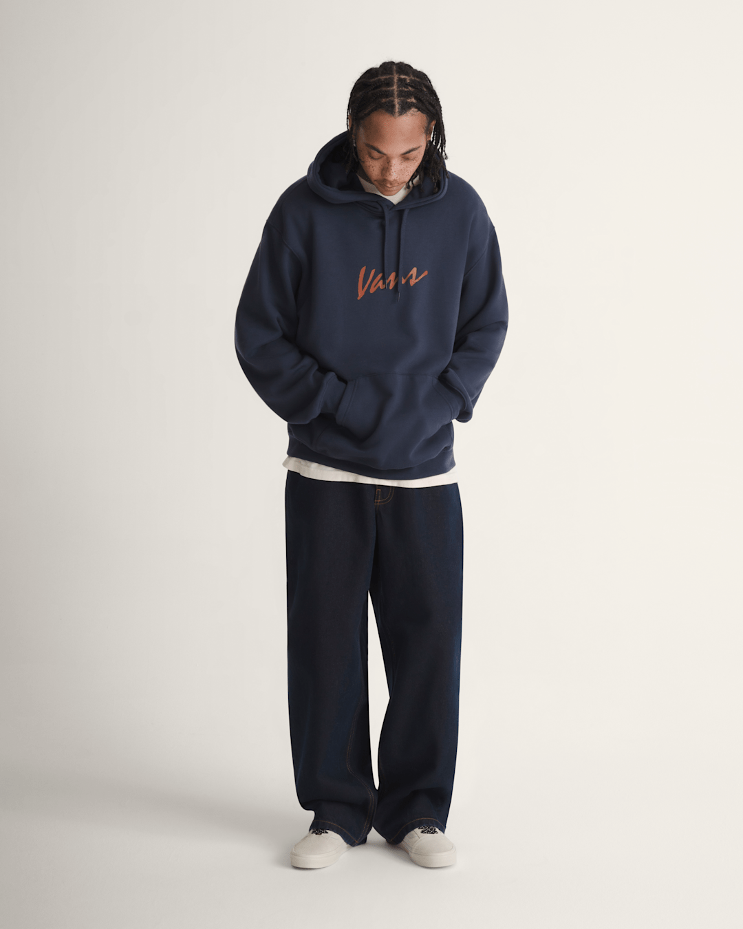Vans Scripted Vans Pullover Hoodie in Parisian Night Blue