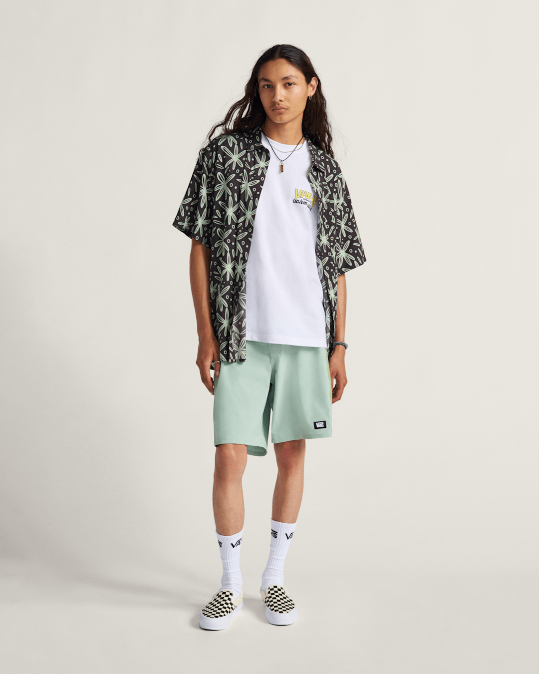 Vans Havenrock T-Shirt in Phantom Black / White