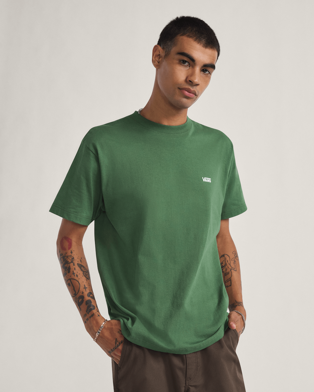 Vans Left Chest Logo T-Shirt in Pine Forest Green