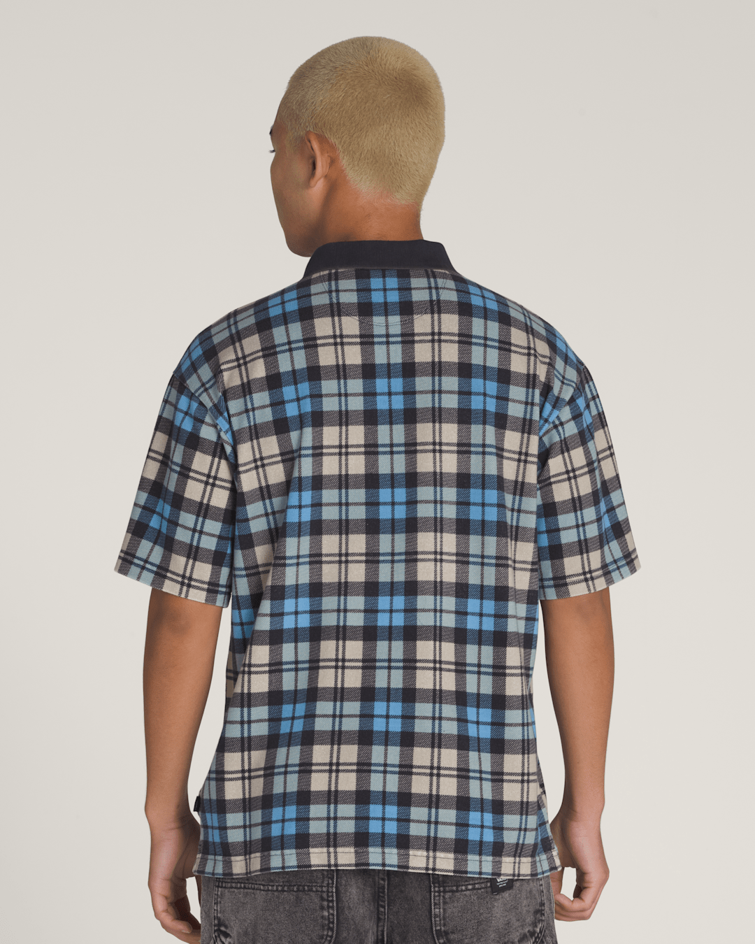 Vans Bellmoor Plaid Polo Shirt in Parisian Night Blue / London Fog Grey