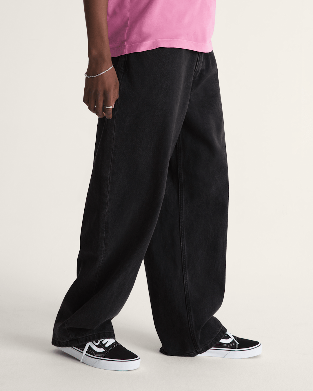 Vans Check-5 Baggy Denim Pants in Black