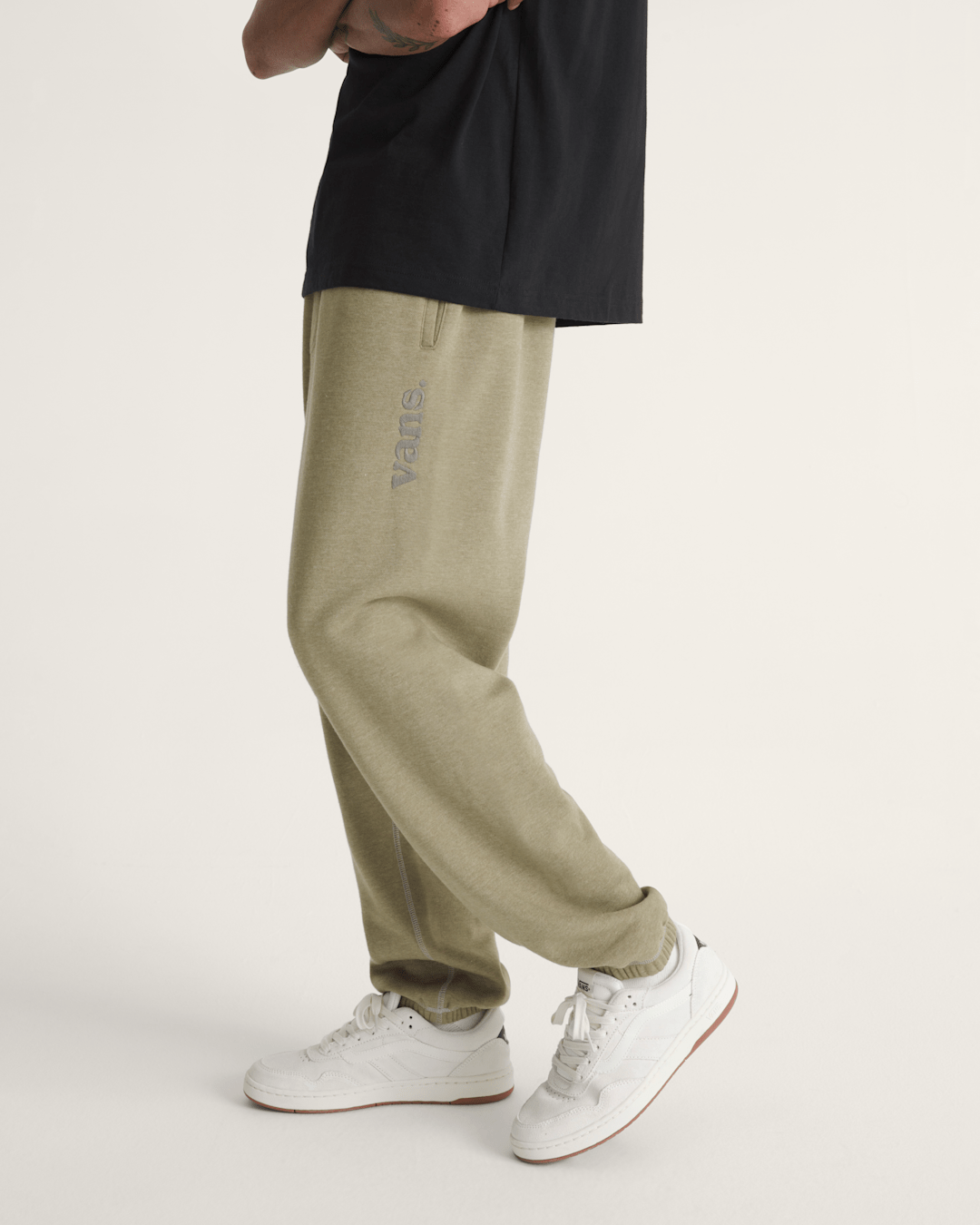 Vans Vans 66 Sweatpants in Bay Leaf Green