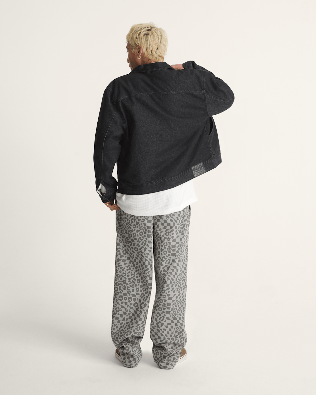 Vans Range Baggy Pants in Drizzle Grey
