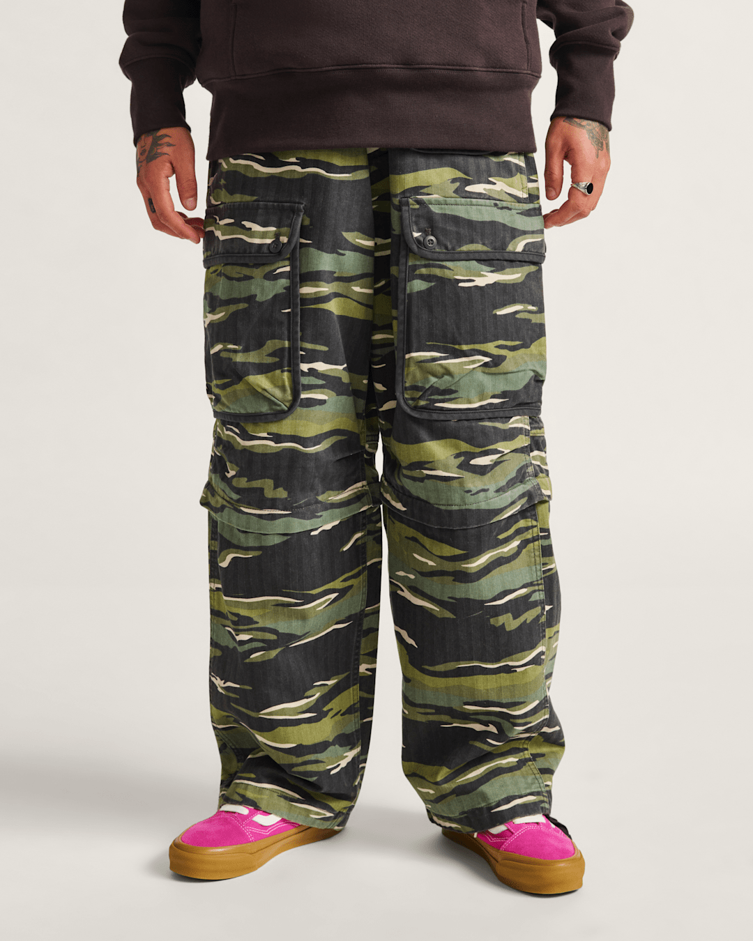 Vans Premium Terrain Cargo Pant in Tiger Camo Green