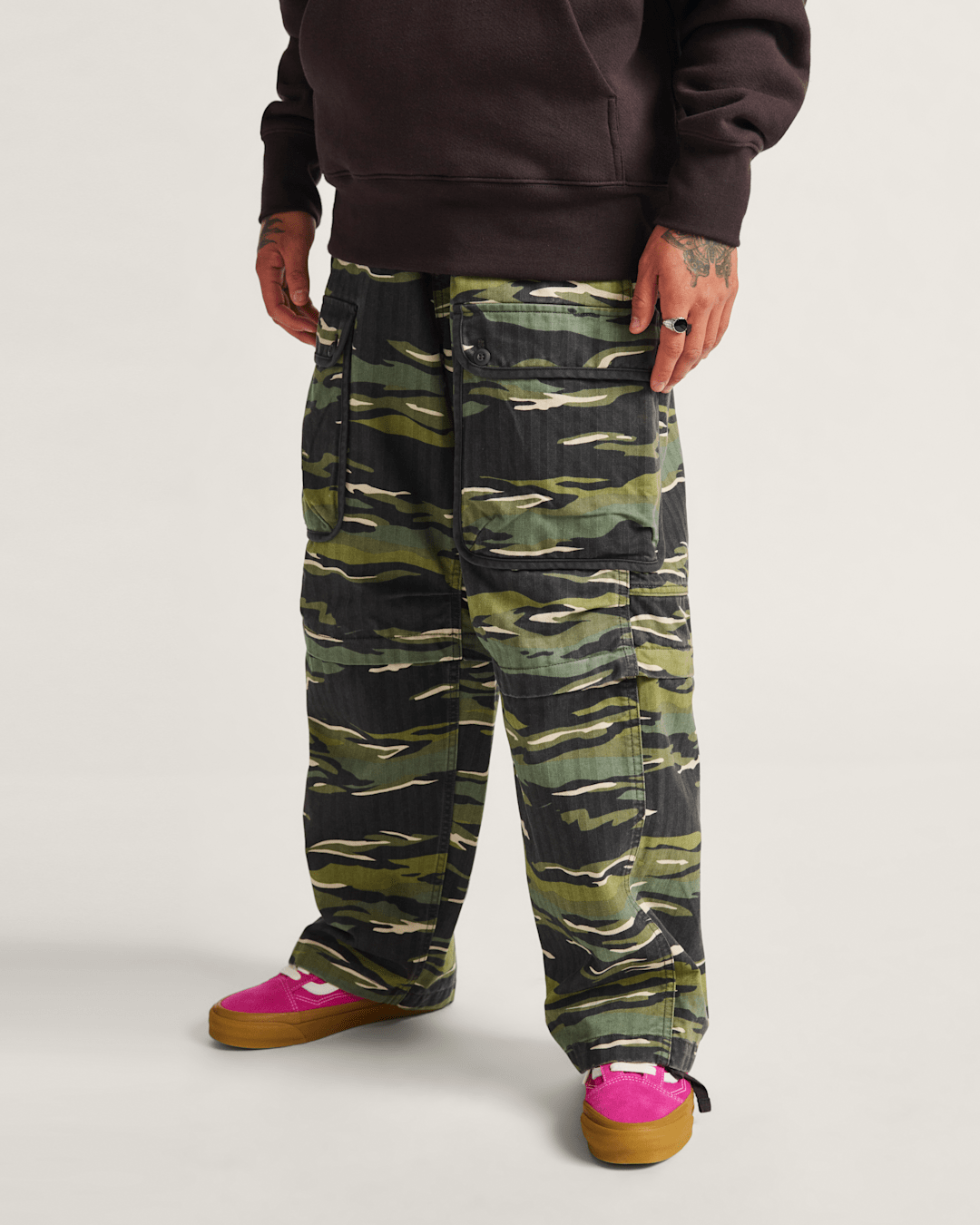 Vans Premium Terrain Cargo Pant in Tiger Camo Green