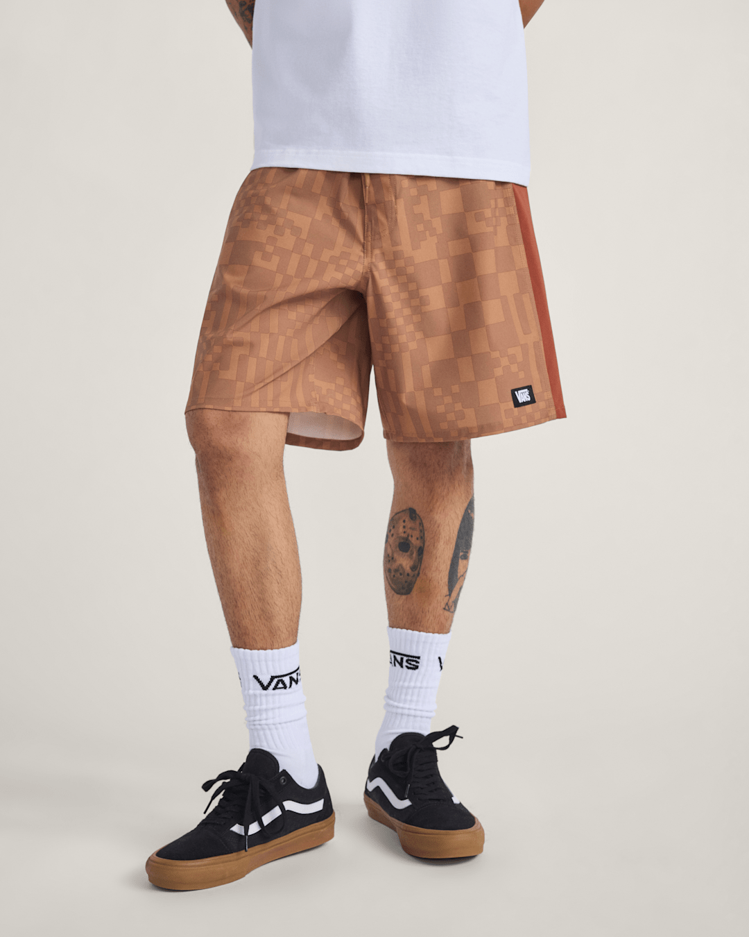 Vans Daily 18'' Boardshorts in Glazed Ginger Brown