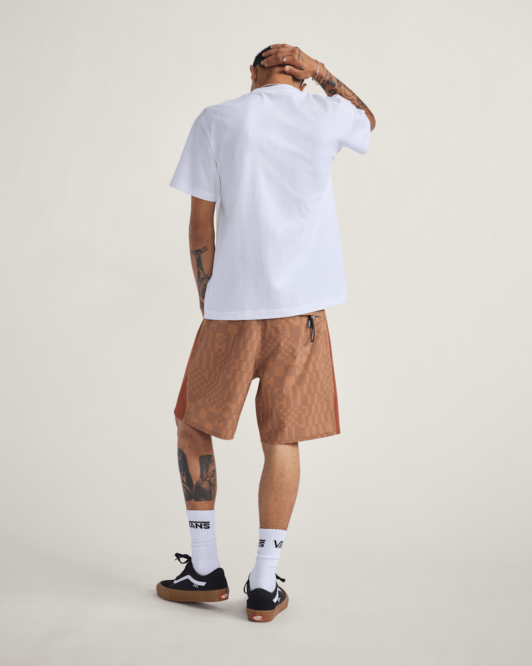 Vans Daily 18'' Boardshorts in Glazed Ginger Brown