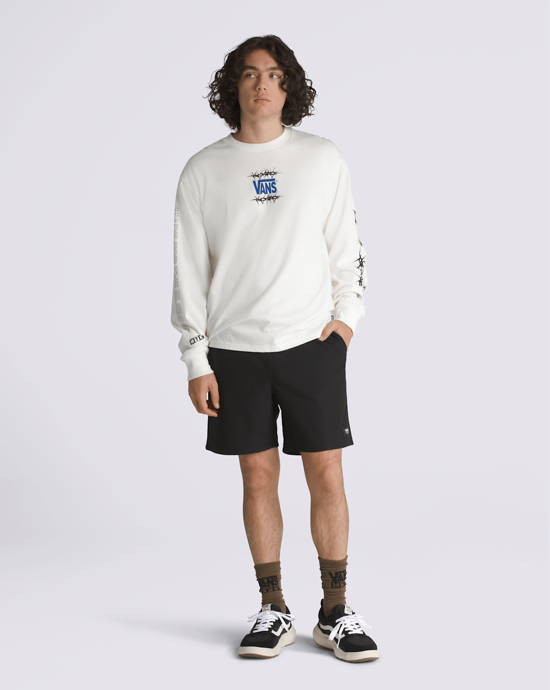 Vans Range Relaxed 18'' Sport Shorts in Black