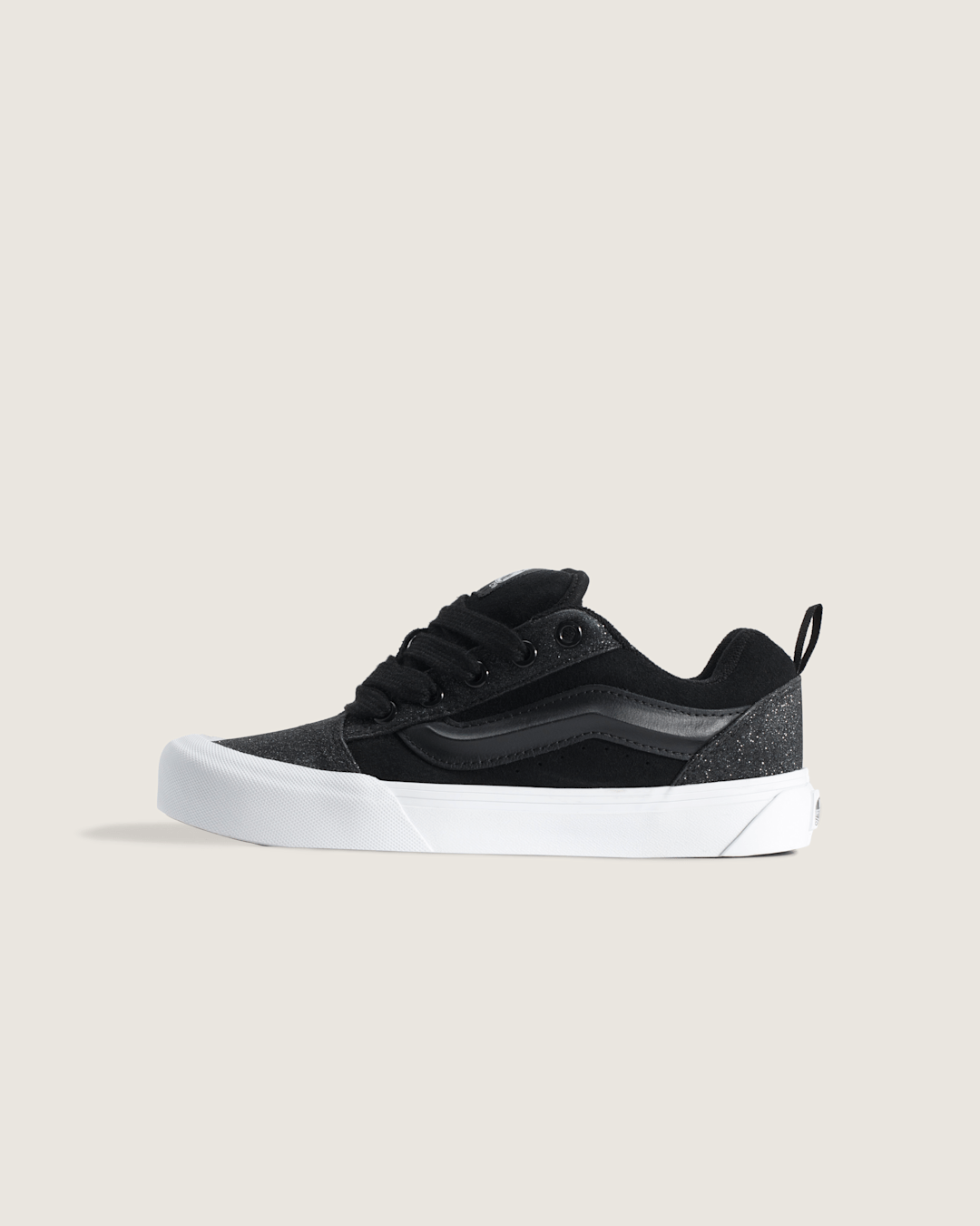 Vans Big Kids Knu Skool Shoe in Dazzled Black