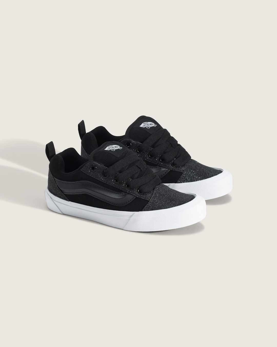 Vans Big Kids Knu Skool Shoe in Dazzled Black