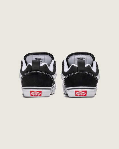 Vans Big Kids Knu Skool Shoe in Black / True White