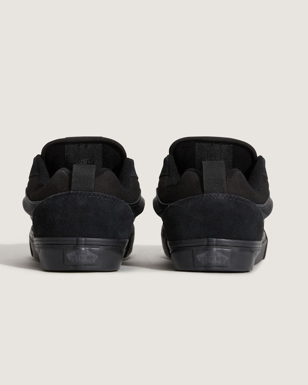 Vans Big Kids Knu Skool Shoe in Triple Black