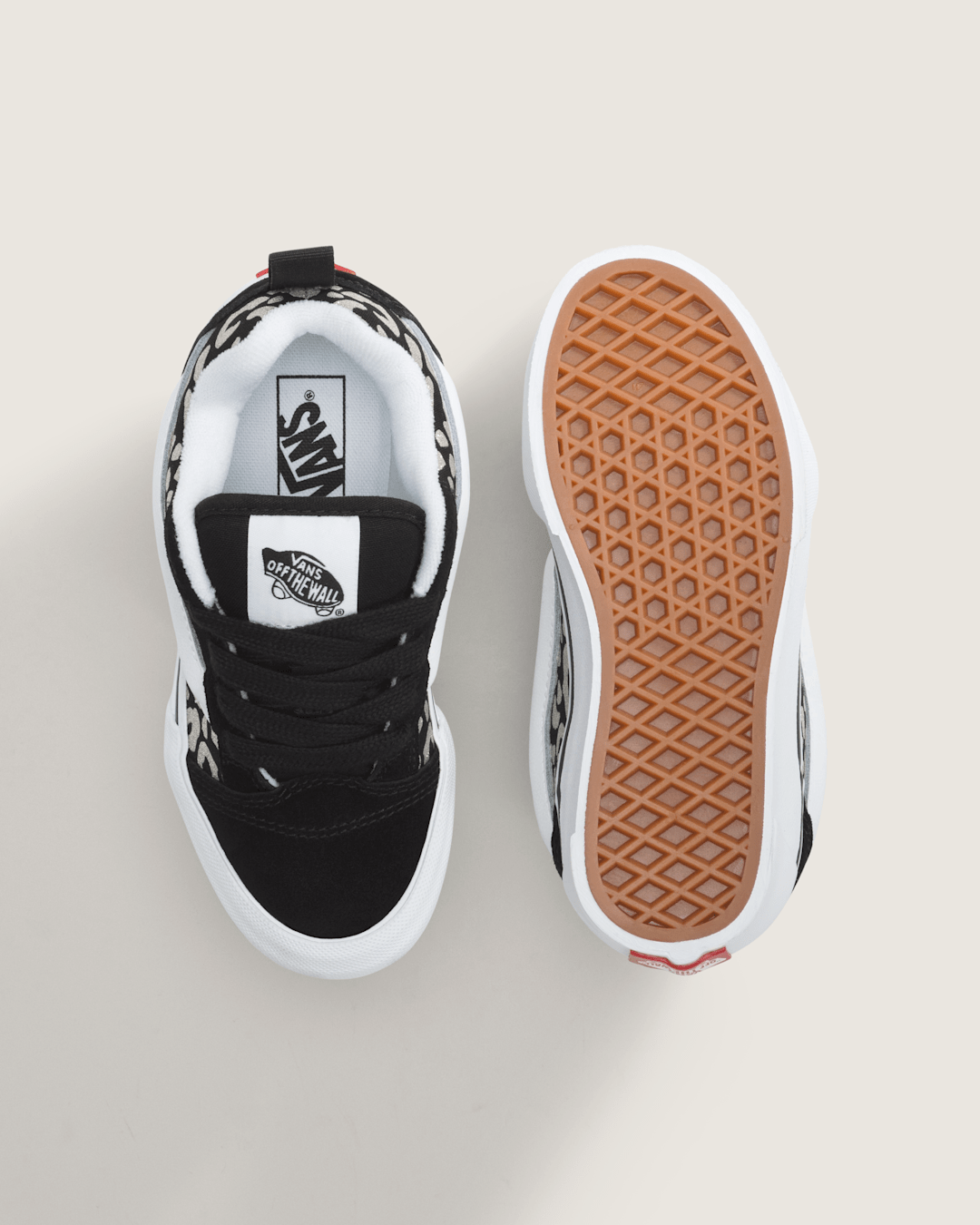 Vans Little Kids Knu Skool Shoe in Leopard Glitter Black