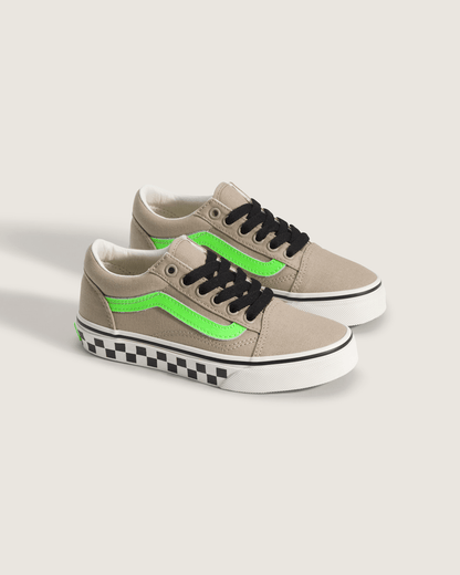 Vans Little Kids Old Skool Shoe in Glow-in-the-Dark Black / Bay Leaf Green