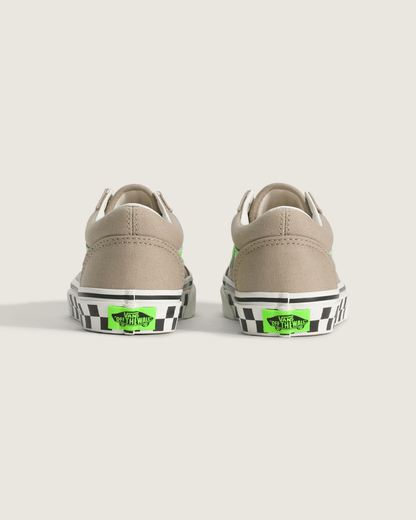 Vans Little Kids Old Skool Shoe in Glow-in-the-Dark Black / Bay Leaf Green