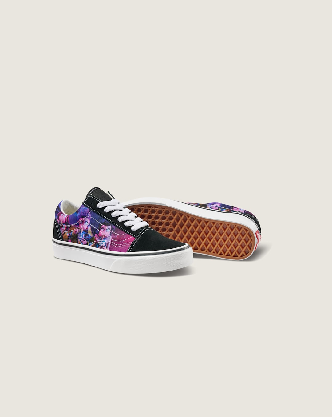Vans KPop Demon Hunters x Vans Big Kids Old Skool Shoe in Kpop Demon Hunters Black / Purple