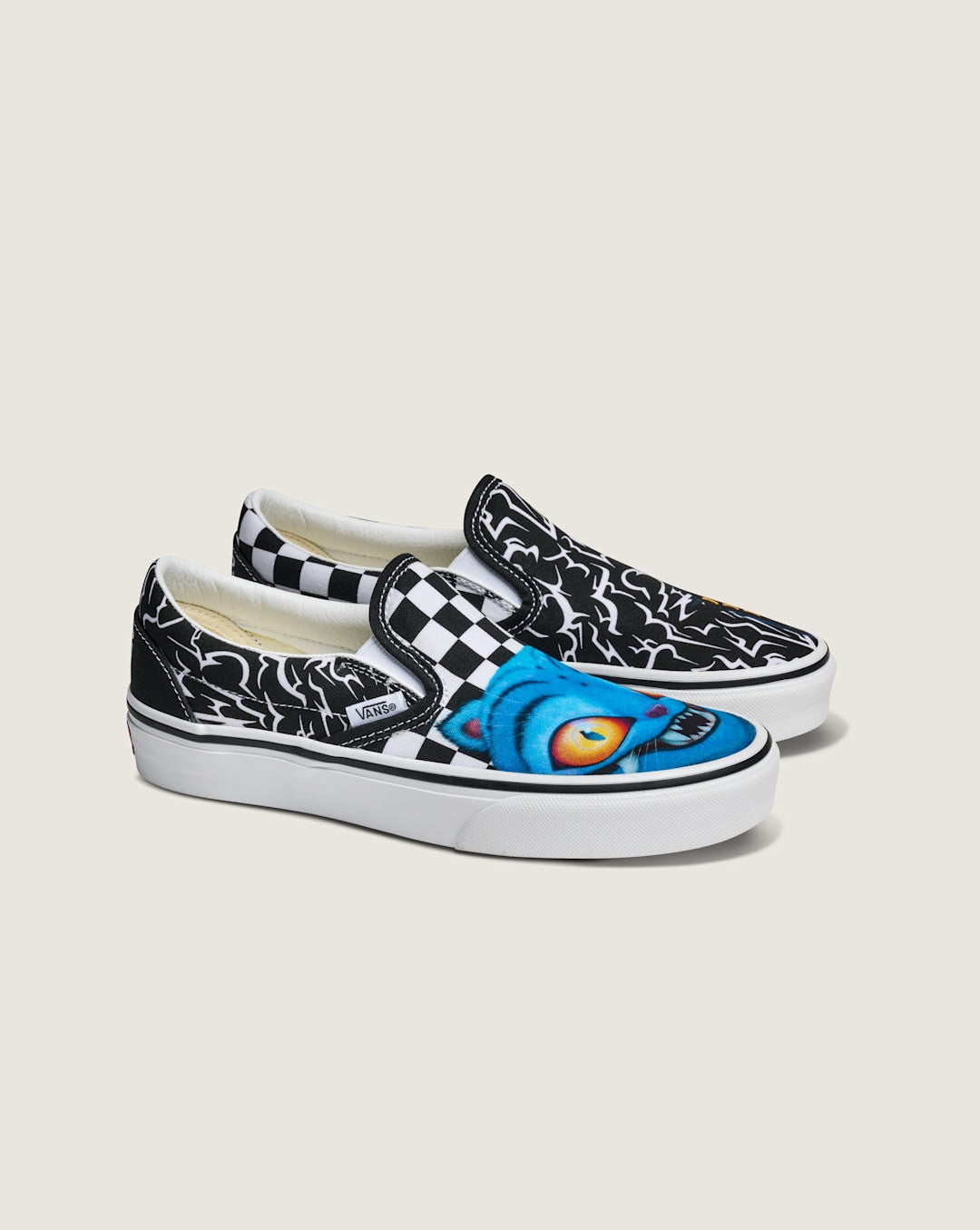 Vans KPop Demon Hunters x Vans Big Kids Classic Slip-On Shoe in KPop Demon Hunters Black