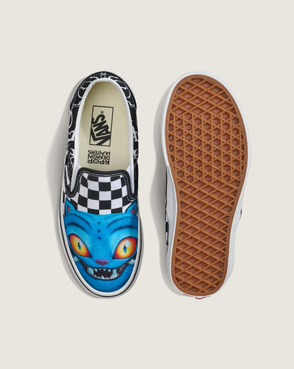 Vans KPop Demon Hunters x Vans Big Kids Classic Slip-On Shoe in KPop Demon Hunters Black