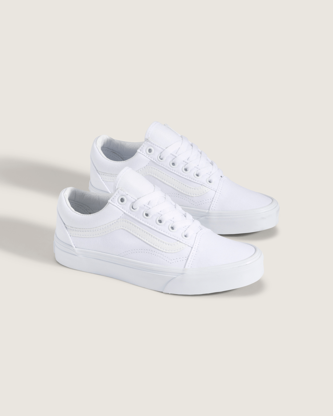 Vans Big Kids Old Skool Shoe in True White