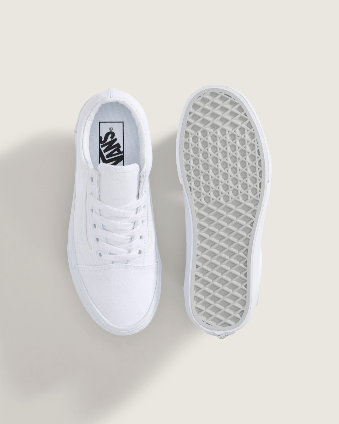 Vans Big Kids Old Skool Shoe in True White