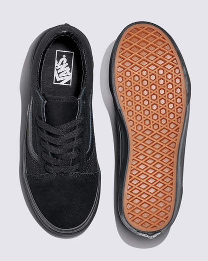 Vans Big Kids Old Skool Shoe in Blackout