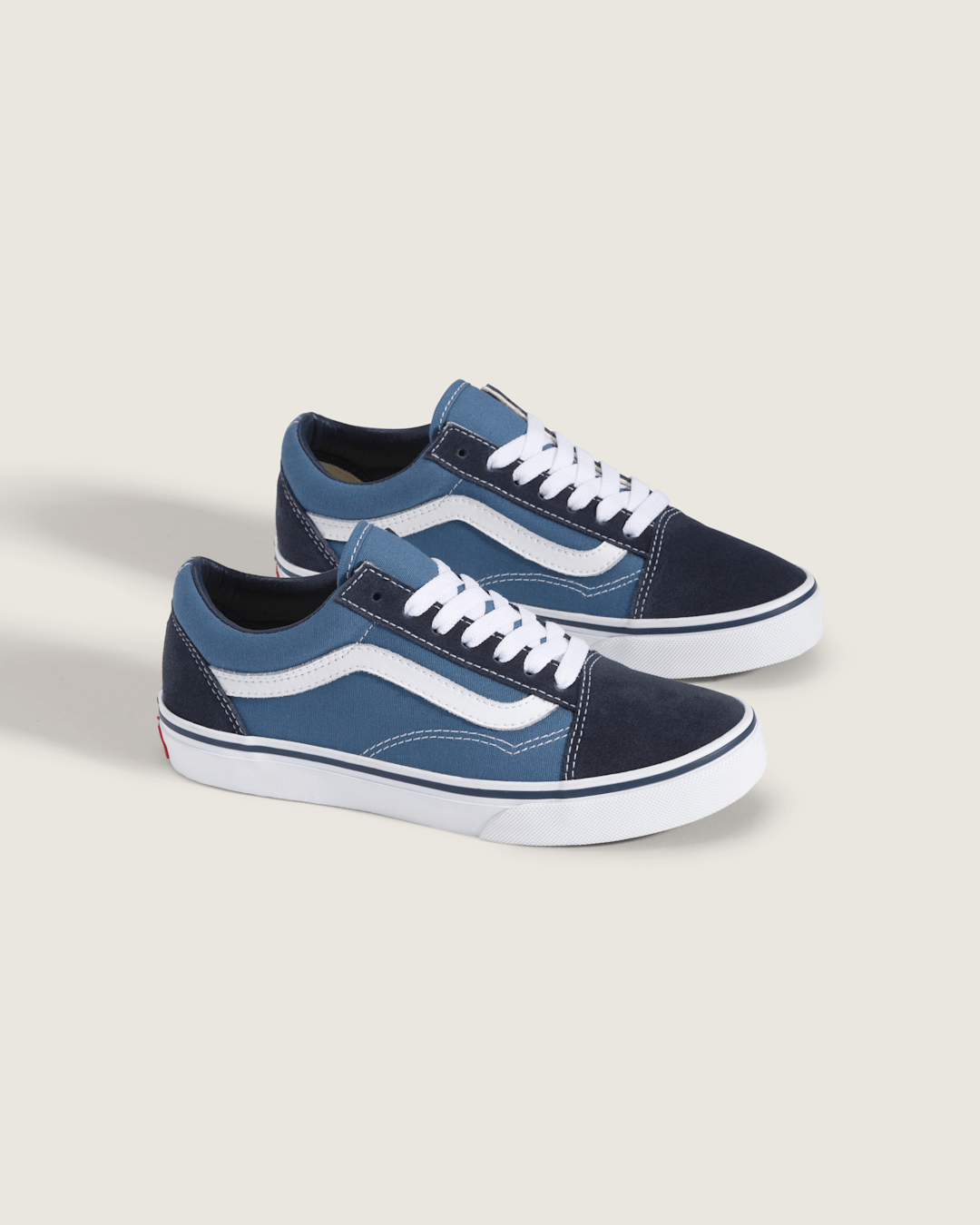Vans Big Kids Old Skool Shoe in Navy Blue