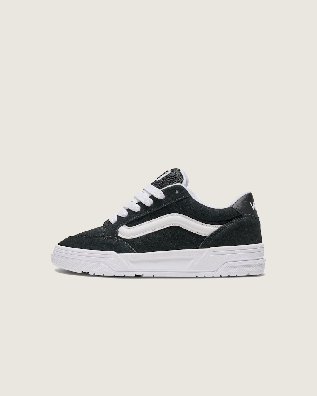 Vans Big Kids Hylane Shoe in Black