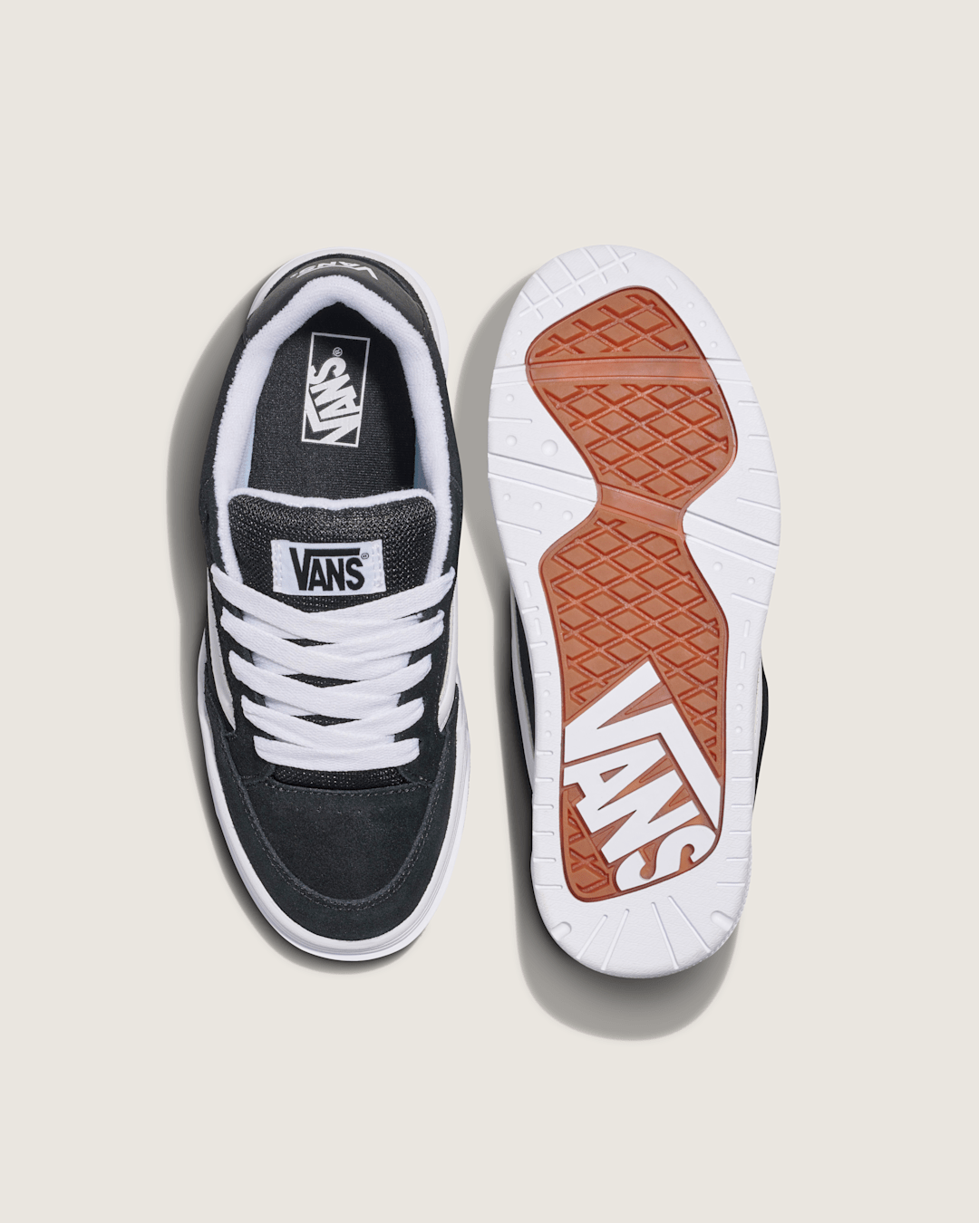 Vans Big Kids Hylane Shoe in Black