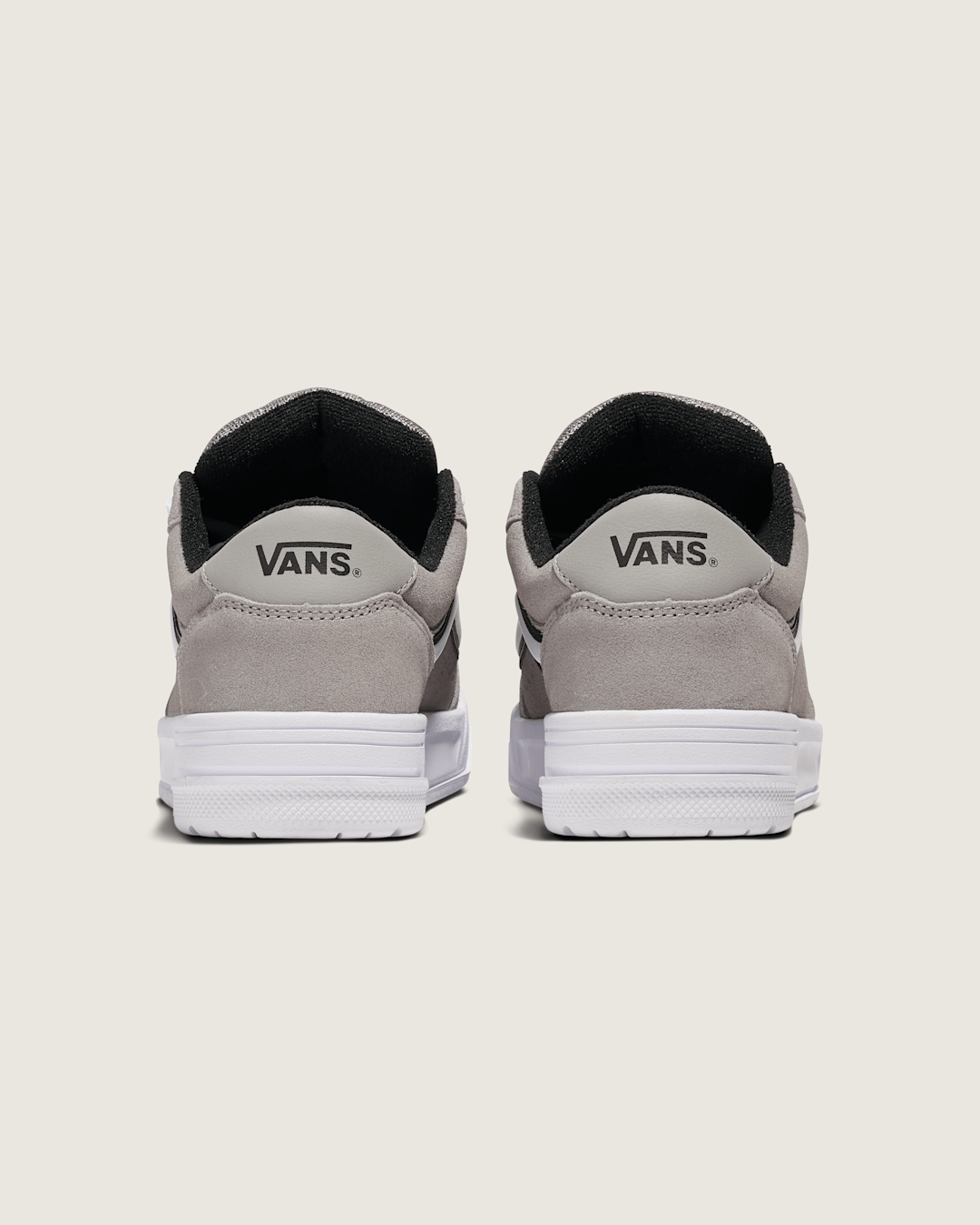 Vans Big Kids Hylane Shoe in Grey