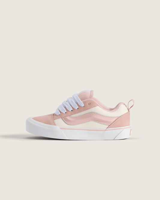 Vans Big Kids Knu Skool Shoe in Rose Pink