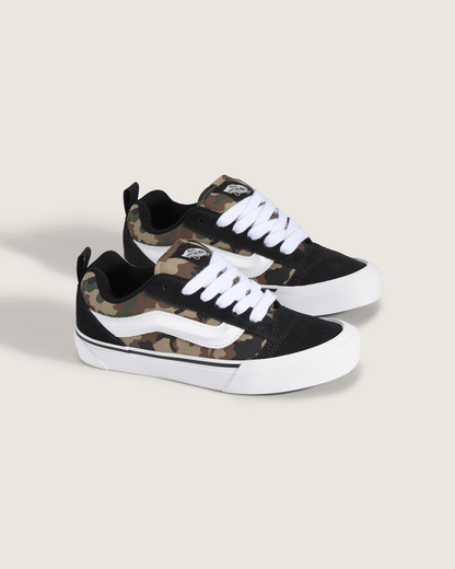 Vans Big Kids Knu Skool Shoe in Camo Black / Green