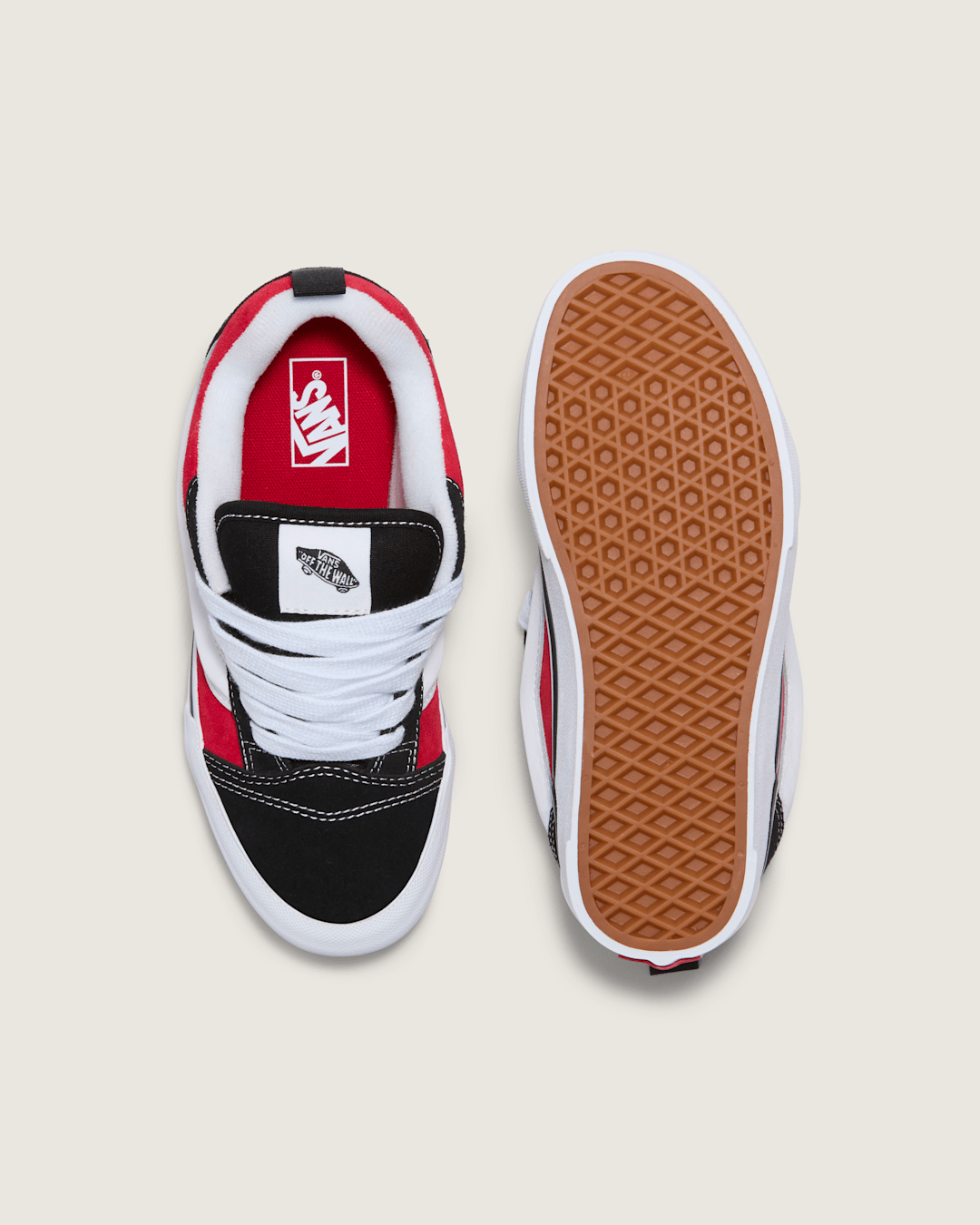 Vans Big Kids Knu Skool Shoe in Black / Racing Red