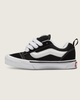 Black / True White